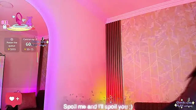 Snapshot of Aurora_thomas__1 chatting on 02-25-25, 10:47 Aurora thomas 1 online show from 02-25-25, 10:47