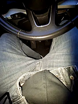 Nzino1983 online show from 04-13-26, 05:29