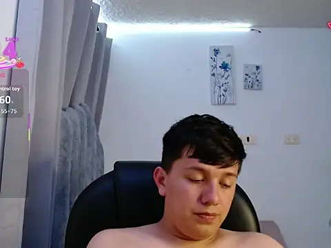 Snapshot of Alan_red chatting on 03-25-26, 12:49 Alan red online show from 03-25-26, 12:49