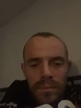 Snapshot of wyattstone chatting on 12-17-25, 10:38 wyattstone online show from 12-17-25, 10:38