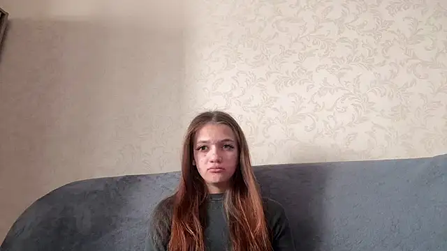 Katy  Cute online show from 11-15-25, 06:11