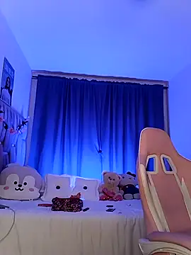 Snapshot of angelic1 chatting on 03-08-25, 04:45 angelic1 online show from 03-08-25, 04:45