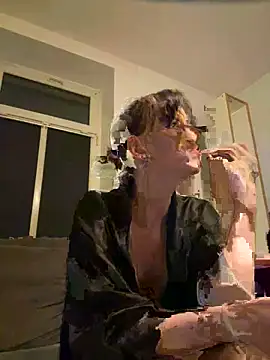 Snapshot of Ciara2004 chatting on 11-21-25, 04:38 Ciara2004 online show from 11-21-25, 04:38