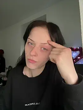 Snapshot of Ciara2004 chatting on 02-13-26, 02:02 Ciara2004 online show from 02-13-26, 02:02