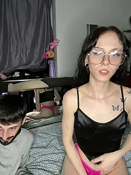 Snapshot of Ciara2004 chatting on 03-08-26, 08:23 Ciara2004 online show from 03-08-26, 08:23