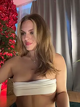 Snapshot of Mary_lost chatting on 07-17-26, 04:56 Mary lost online show from 07-17-26, 04:56