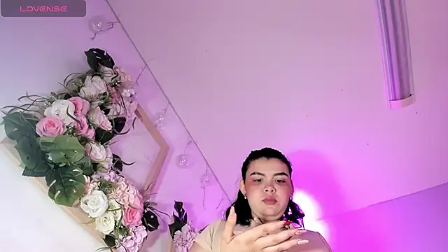 Zoe Cheshire online show from 02-10-25, 05:19