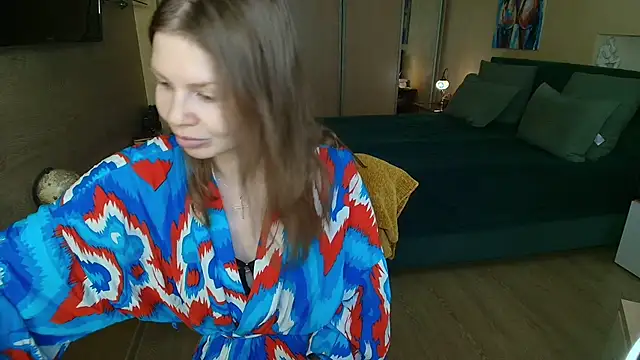ReginaSparkle online show from 05-20-26, 05:35