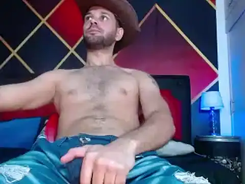 Cristian white online show from 01-30-25, 05:28