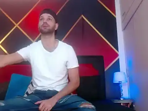 Cristian white online show from 02-14-25, 02:02