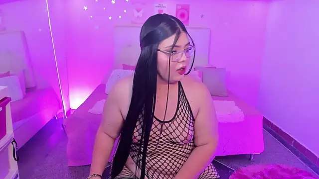 ScarlettDreamss7 online show from 04-10-26, 12:10