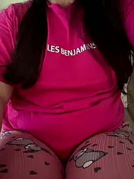 Snapshot of haskadin chatting on 12-18-25, 01:28 haskadin online show from 12-18-25, 01:28