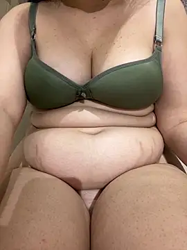 Snapshot of haskadin chatting on 01-06-26, 08:45 haskadin online show from 01-06-26, 08:45