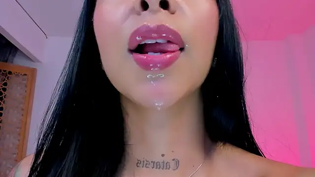 sophierooy22 online show from 03-12-26, 03:07