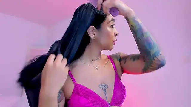 sophierooy22 online show from 04-29-26, 02:10