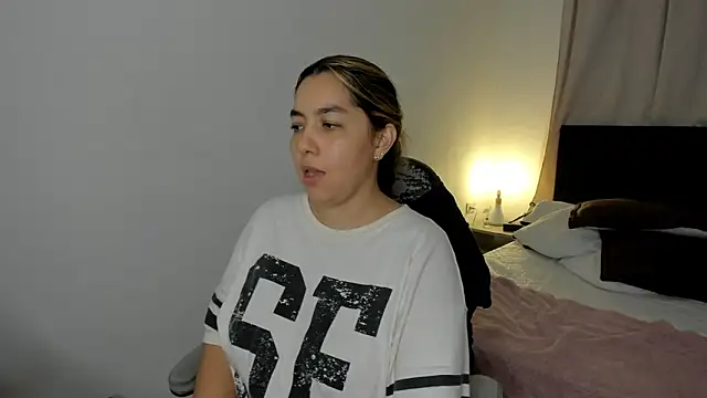 Snapshot of brithany_olson25 chatting on 03-05-26, 11:34 brithany olson25 online show from 03-05-26, 11:34