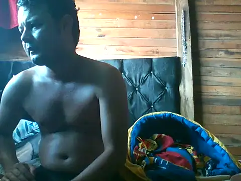 Snapshot of Lily_Sweet24 chatting on 11-17-25, 01:28 Lily Sweet24 online show from 11-17-25, 01:28