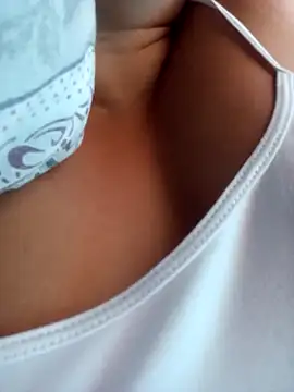 Lily Sweet24 online show from 05-04-26, 06:26