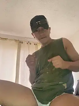 Snapshot of Diegosavage3 chatting on 02-08-25, 08:42 Diegosavage3 online show from 02-08-25, 08:42
