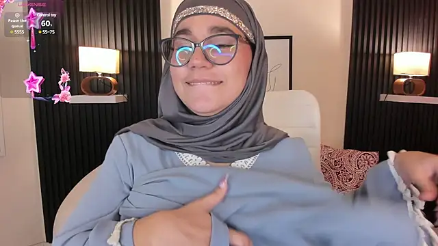 Snapshot of Ayha_khalaf chatting on 03-20-25, 07:03 Ayha khalaf online show from 03-20-25, 07:03