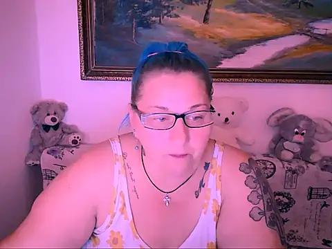 Snapshot of mayamayx chatting on 09-20-25, 07:48 mayamayx online show from 09-20-25, 07:48