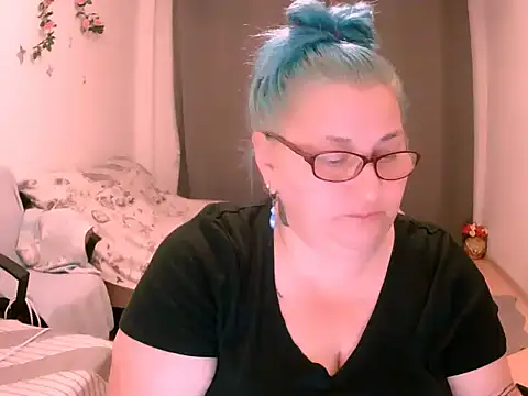 mayamayx online show from 07-10-26, 08:00