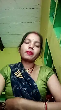 Snapshot of Bhuvi_Bedi chatting on 02-28-25, 04:54 Bhuvi Bedi online show from 02-28-25, 04:54