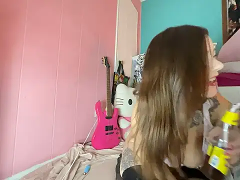 Snapshot of Angelxxbabyx chatting on 01-20-25, 01:50 Angelxxbabyx online show from 01-20-25, 01:50