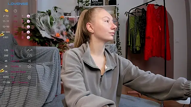 Rachel Rut online show from 10-22-25, 04:35