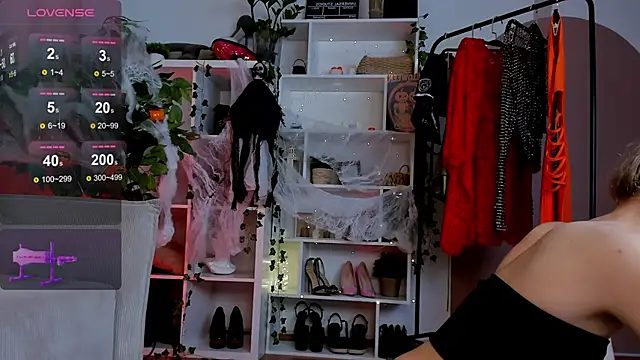 Rachel Rut online show from 10-26-25, 04:07