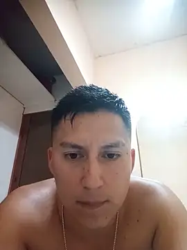 LuisMex1998 online show from 05-15-26, 01:01