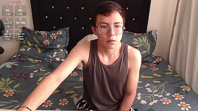 Tina 4 Charlie online show from 02-27-25, 03:48