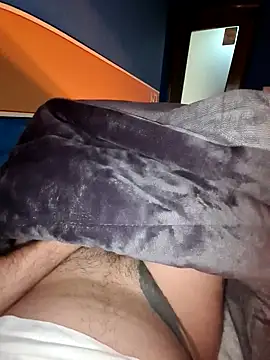 Snapshot of Pan0Sex chatting on 02-09-25, 12:30 Pan0Sex online show from 02-09-25, 12:30