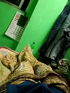 Snapshot of Raj41 chatting on 11-24-25, 04:40 Raj41 online show from 11-24-25, 04:40