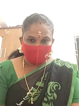 Snapshot of Tamil_Aathira chatting on 02-18-25, 02:06 Tamil Aathira online show from 02-18-25, 02:06