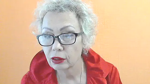 NessyJenixs online show from 10-19-25, 07:09