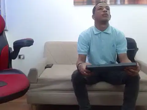 Snapshot of carlos_alber12 chatting on 02-24-25, 07:41 carlos alber12 online show from 02-24-25, 07:41