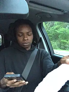 Snapshot of theprettysoles chatting on 04-06-26, 11:49 theprettysoles online show from 04-06-26, 11:49