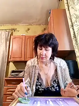 Snapshot of Laura_Kiss chatting on 01-07-25, 07:52 Laura Kiss online show from 01-07-25, 07:52