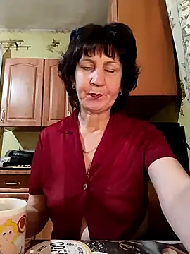 Snapshot of Laura_Kiss chatting on 03-01-25, 04:11 Laura Kiss online show from 03-01-25, 04:11