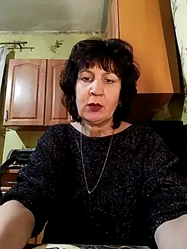 Snapshot of Laura_Kiss chatting on 03-08-25, 04:50 Laura Kiss online show from 03-08-25, 04:50