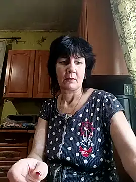 Snapshot of Laura_Kiss chatting on 03-11-25, 08:52 Laura Kiss online show from 03-11-25, 08:52