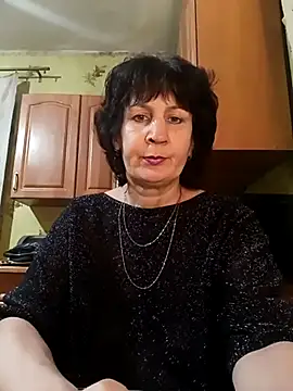 Snapshot of Laura_Kiss chatting on 03-12-25, 04:02 Laura Kiss online show from 03-12-25, 04:02