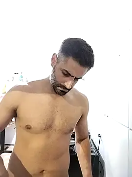 Snapshot of Caralegalll chatting on 02-14-26, 05:26 Caralegalll online show from 02-14-26, 05:26