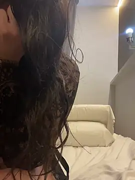 Snapshot of Lobna-alami chatting on 04-10-26, 05:45 Lobna-alami online show from 04-10-26, 05:45