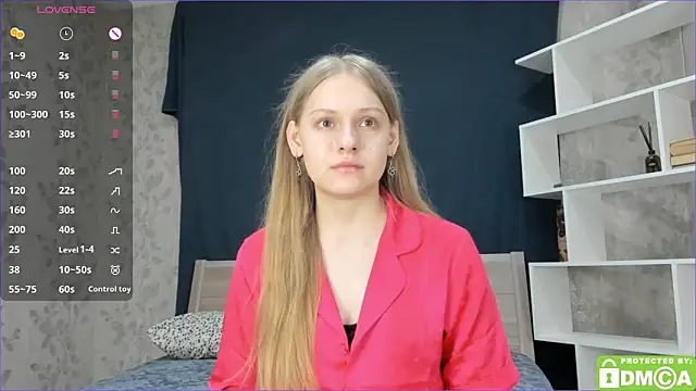 Snapshot of onelovelyalice chatting on 02-08-25, 01:44 onelovelyalice online show from 02-08-25, 01:44