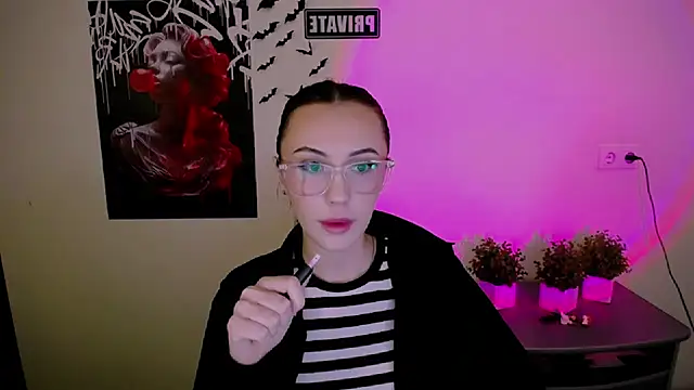 Nikonara Love online show from 03-12-25, 06:22