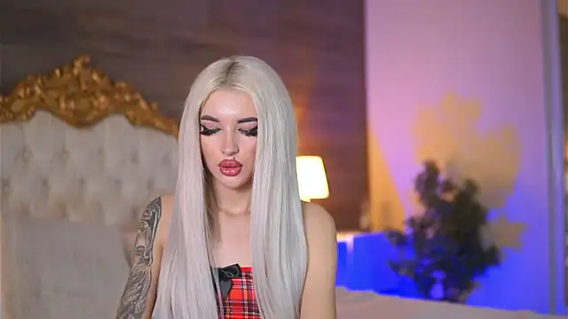 Juicy Jessye online show from 02-26-25, 08:44