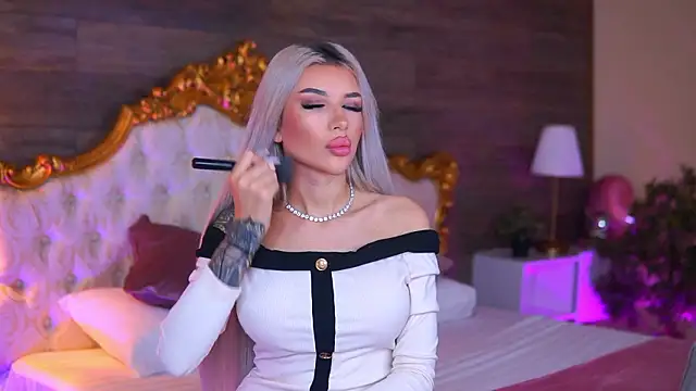 Juicy Jessye online show from 02-23-26, 08:50