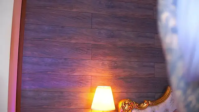 Juicy Jessye online show from 03-06-26, 08:49